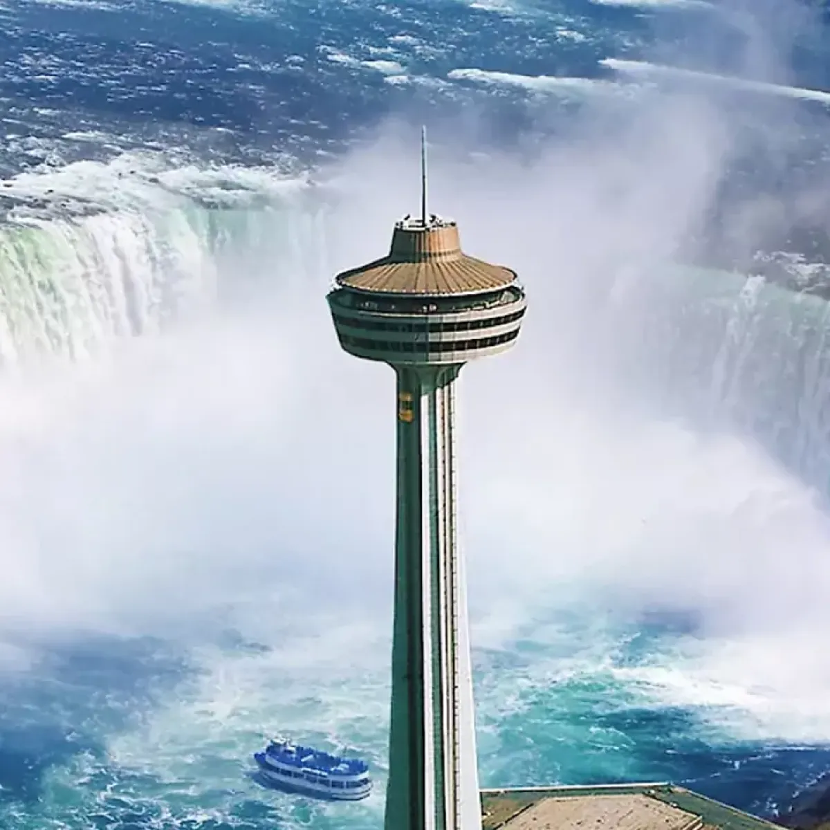 3-Day Tour: Thousand Islands, Toronto, Niagara Falls & Little Canada | From Montreal