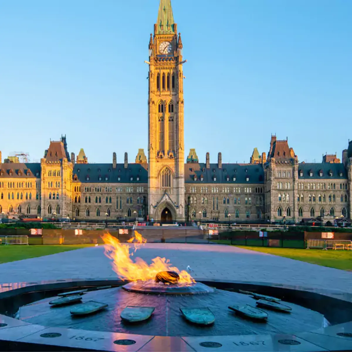 Ottawa in a Day: Canada’s Capital Tour from Montreal