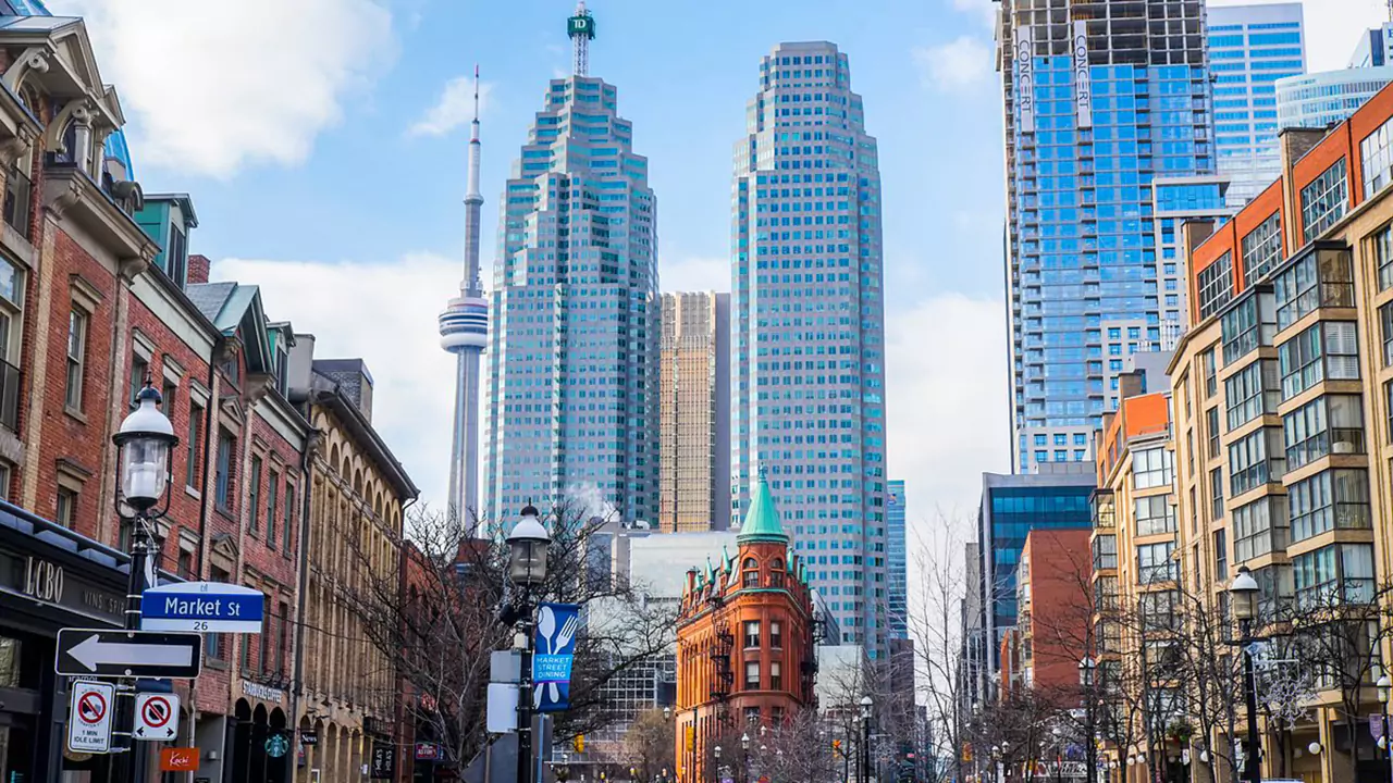3-Day Tour: Thousand Islands, Toronto, Niagara Falls & Little Canada | From Montreal
